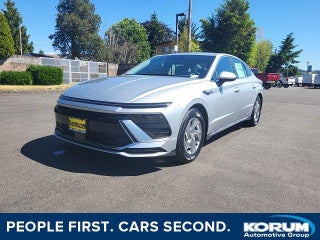 2025 Hyundai SONATA SE