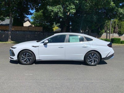 2026 Hyundai SONATA HYBRID Blue