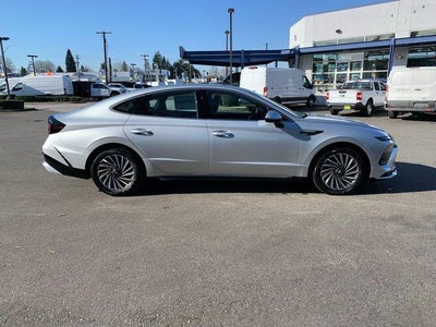 2026 Hyundai SONATA HYBRID SEL