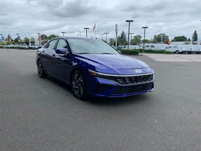 2024 Hyundai ELANTRA Limited