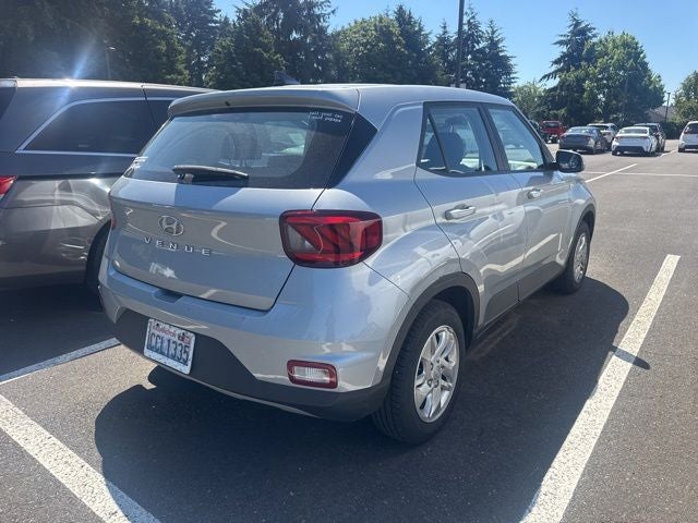 2021 Hyundai VENUE SE