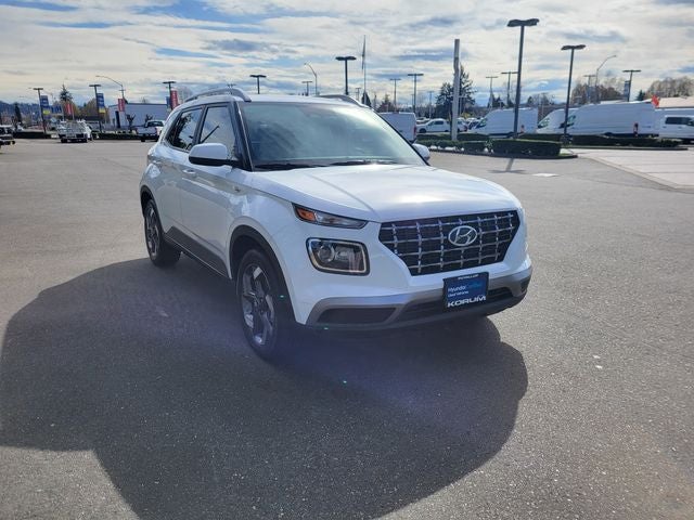 2024 Hyundai VENUE SEL