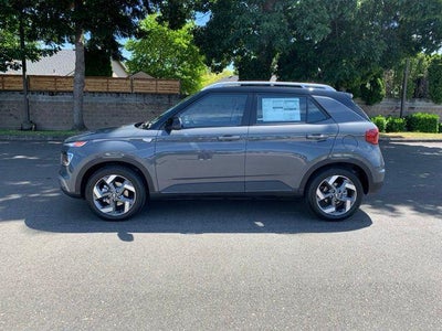 2026 Hyundai VENUE SEL W/Two-Tone Roof