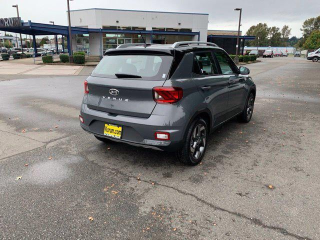 2026 Hyundai VENUE SEL W/Two-Tone Roof