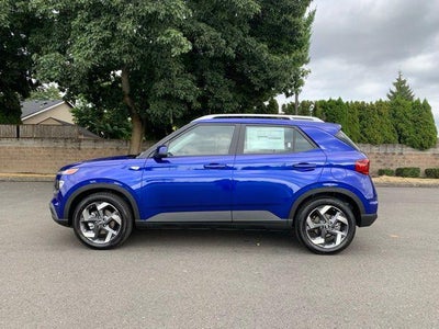 2025 Hyundai VENUE SEL