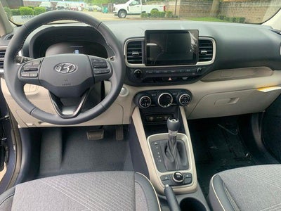 2026 Hyundai VENUE SEL W/Two-Tone Roof