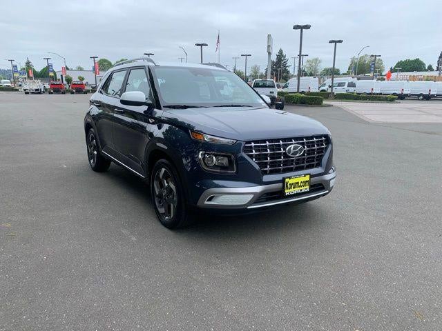 2026 Hyundai VENUE SEL W/Two-Tone Roof