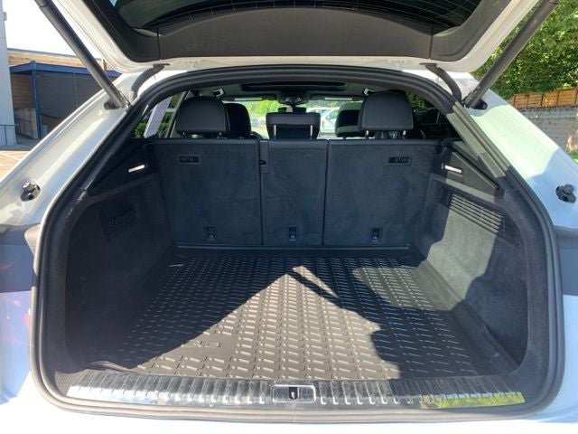 2021 Audi Q8 55 Premium quattro