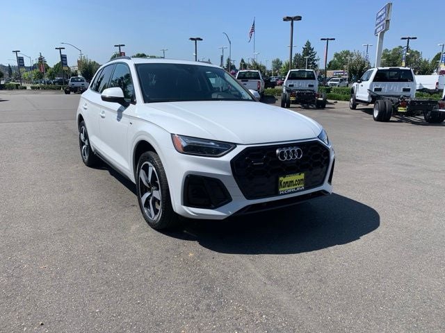 2022 Audi Q5 45 S line Premium quattro