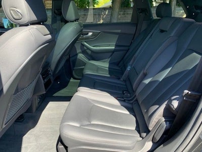2022 Audi Q7 55 Premium Plus quattro