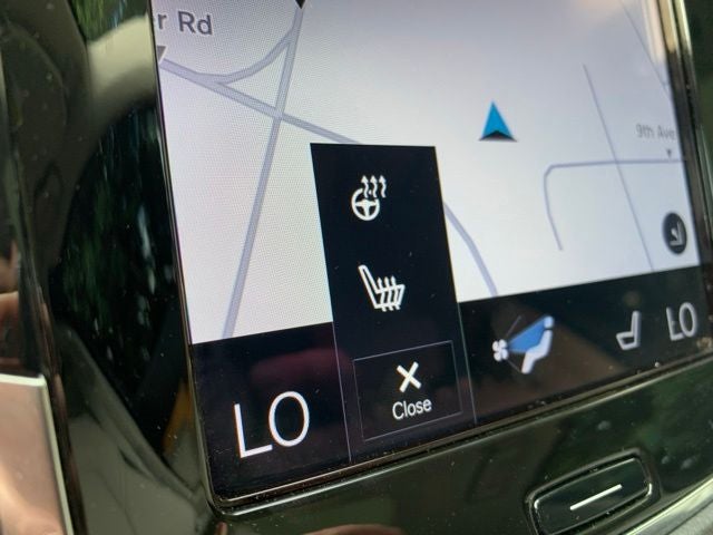 2021 Volvo XC90 T5 Momentum