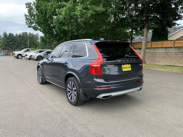 2021 Volvo XC90 T5 Momentum